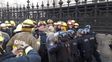 reprimieron a los bomberos voluntarios que protestaban frente al congreso de la nacion