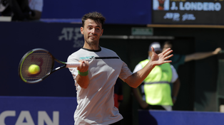 Lóndero reaccionó a tiempo y avanzó en el Argentina Open