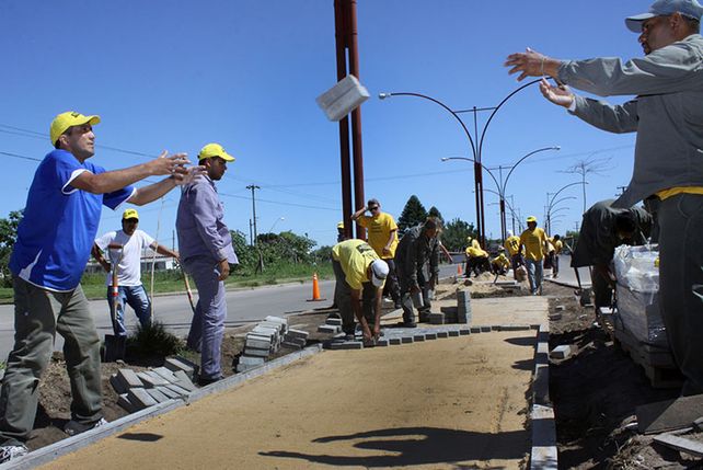 Avanzan a buen ritmo las obras de mejoramiento de avenida Peñaloza