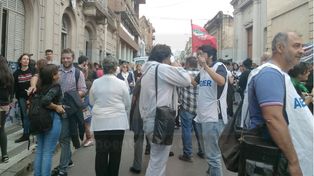 Causa Céparo: Organizaciones de DDHH se manifiestan frente al TOF de Paraná