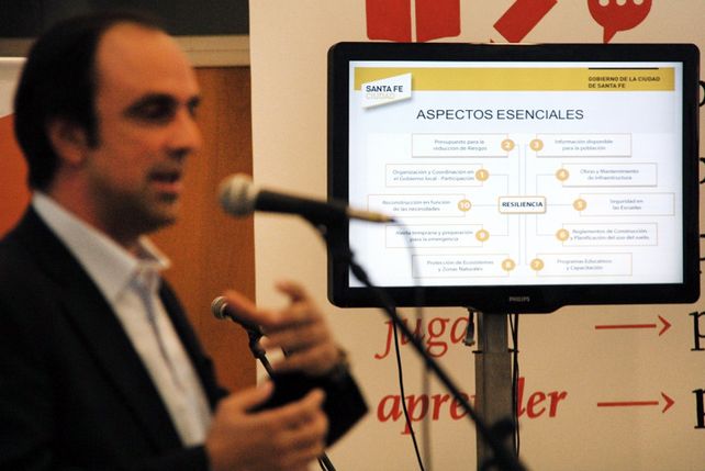 Corral compartió el reconocimiento de Naciones Unidas con todos los santafesinos