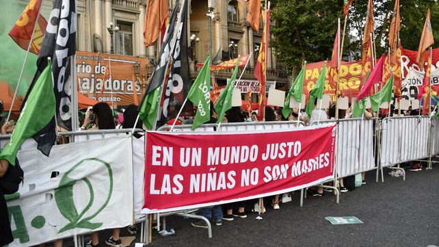Camino a la ley: crónica de una jornada histórica en las calles por el aborto legal