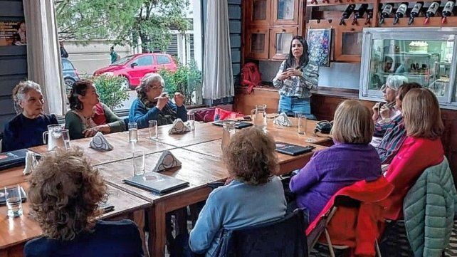 Café del Encentro: en Paraná surgió una iniciativa tan sencilla como profundamente humana: crear un espacio para encontrarse