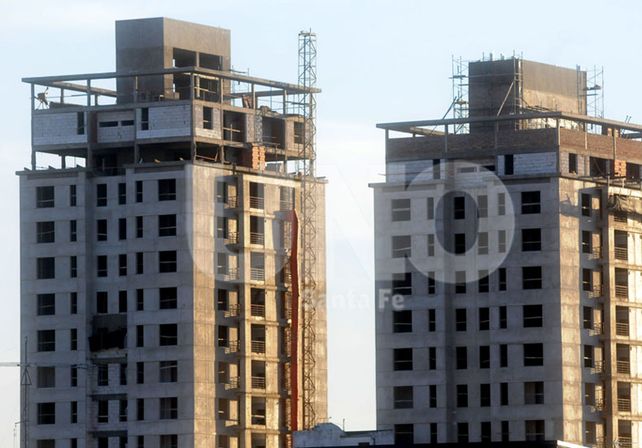 Alquileres: aún expectantes, las inmobiliarias aumentan un 30%
