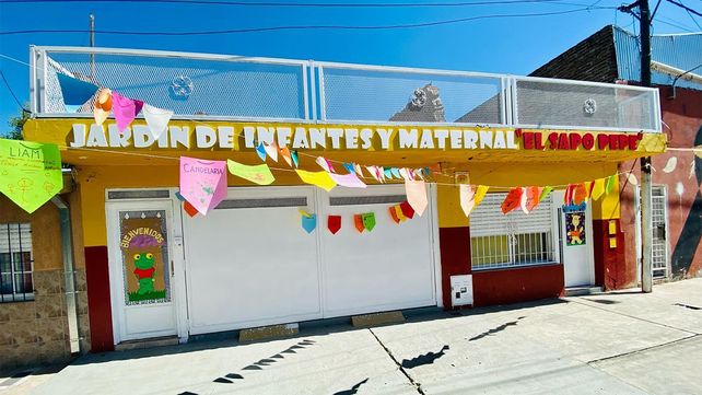 El Jardín de Infantes de Alsina al 3900