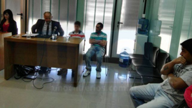 Por balear a la policía, un barra de Patronato aceptó tres años de condena