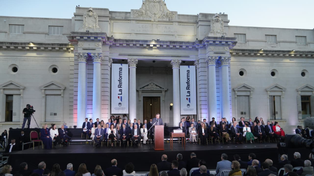 Con la jura de la Constitución, quedó vigente a la nueva Carta Magna de la provincia.