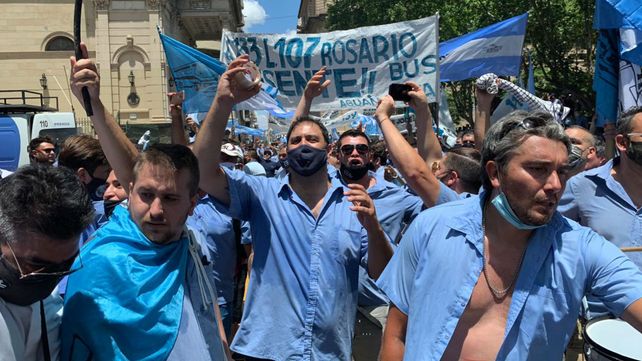 Los choferes marcharon una vez más por las calles de Rosario.