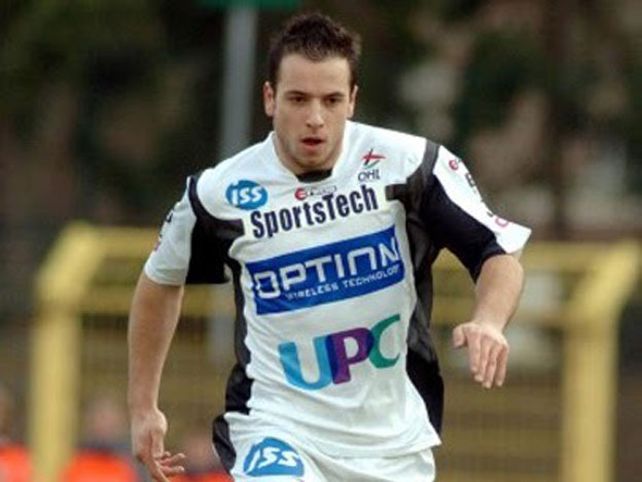 De futbolista pasó a ser actor porno gay