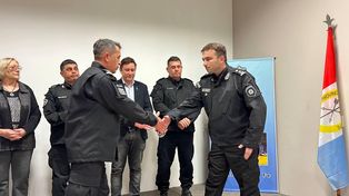 &nbsp;Almada, quien ya se desempeñaba como subjefe desde marzo de 2023, realizó el juramento institucional junto a su segundo al mando, el director de Policía, César Gustavo Maldonado.