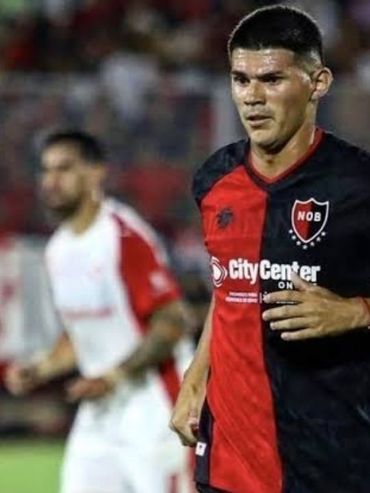 Nicolás Goitea y Oscar Salomón: los dos candidatos a ocupar un lugar en la zaga central de Newells