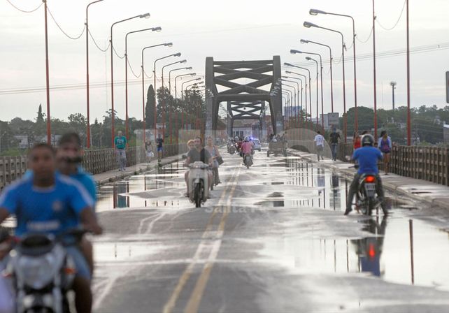 Intensa. Así fue la lluvia en la ciudad. A la mañana cayeron 96 mm.UNO de Santa Fe/Manuel Testi