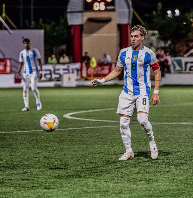 Gomez Mattar viene de ganar el torneo de La Alcudia, con el sub-17 nacional.   