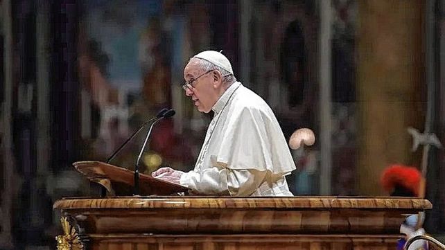 El papa Francisco pide por la paz