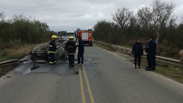 Impresionante accidente en la ruta 6 en Esperanza
