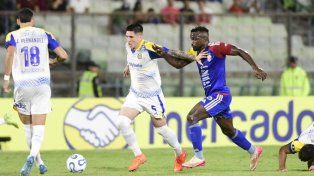 Central va. Franco Ibarra llegó a tres amarillas en la Copa Libertadores y así sería titular el domingo ante Tigre.