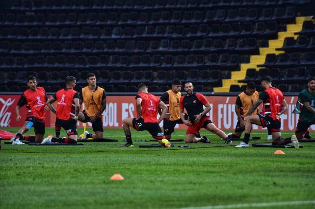Patronato juega ante Atlético Nacional de Colombia.