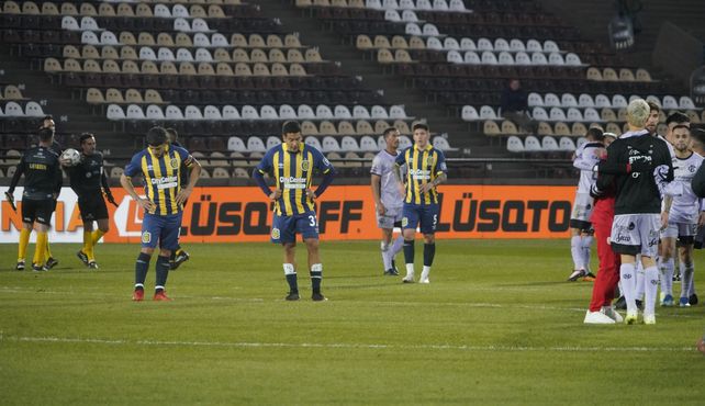 Central se despidió de Copa Argentina en 16avos de final, ante Barracas Central.