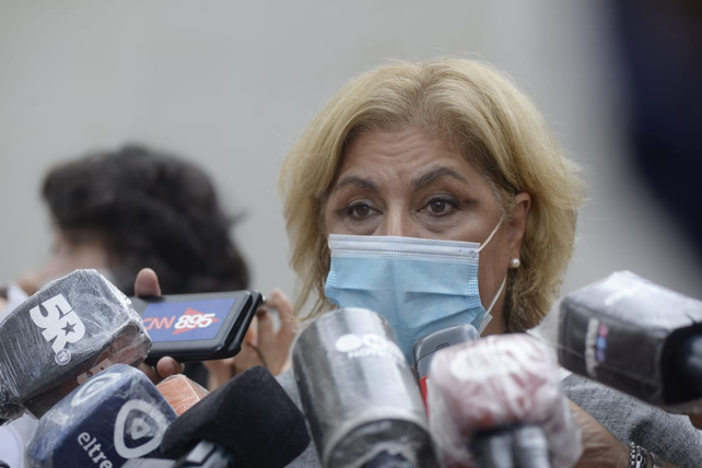 La ministra de Salud de la provincia brindó declaraciones en predio de la ex Rural donde se habilitó el vacunatorio para mayores de 90 años