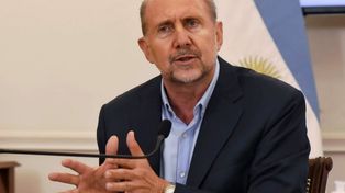 Perotti afirmó que se está conversando la flexibilización de algunas actividades económicas