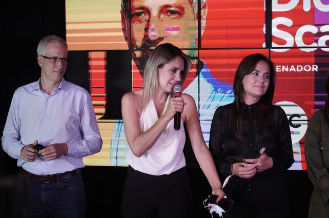 La ganadora de las primarias apuesta a la unidad.