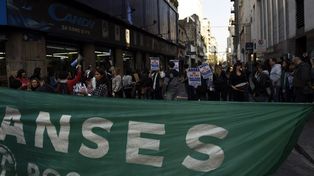 Los gremios de Ansés convocaron a una movilización para mañana en Plaza de Mayo