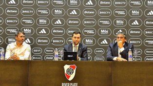 Eduardo Coudet fue presentado como DT de River.
