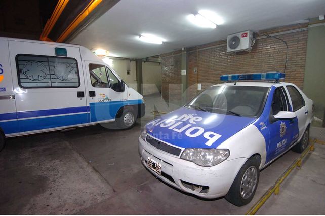 Dolor. La delegación Santa Fe de la Policía Federal y en la Policía de Santa Fe.