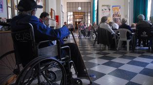 Los viejos jóvenes ochentosos atravesaron por dos siglos y dos milenios.