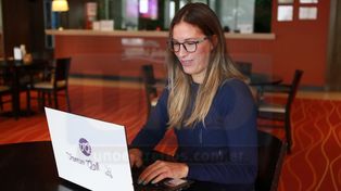 Marketing, clientes y emprendedurismo digital en la crisis, Vanesa Galli en Diálogo Abierto