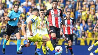 Central fue superior en el primer tiempo y por eso está derrotando a River.