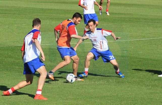 Cozzoni confesó que la incertidumbre por no contar con una fecha de inicio de torneo genera ansiedad.&nbsp;