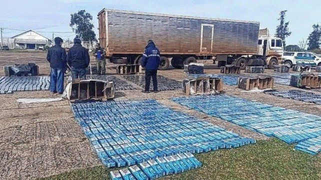 El camión tenía como destino una localidad de la provincia de Buenos Aires.