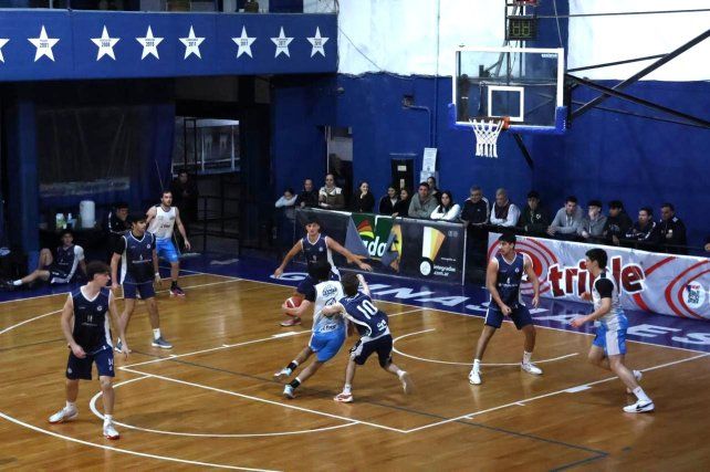 Torneo Oficial Prefederal: los anfitriones sacaron ventaja