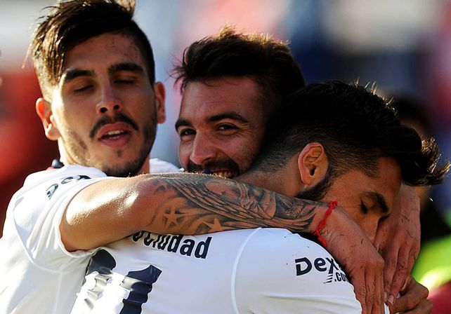San Lorenzo le ganó a Temperley y va por la clasificación a la Copa