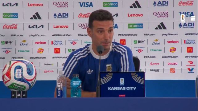 Lionel Scaloni se mostró muy tranquilo en la conferencia de prensa