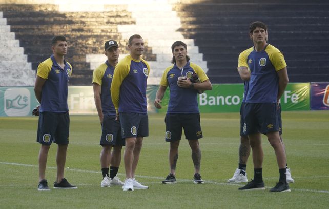Central necesita volver al triunfo ante Independiente Rivadavia en Mendoza.