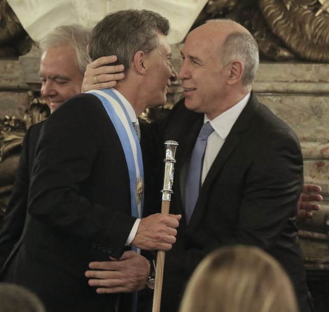el abrazo. Macri ha contado con un fuerte aval por parte de Lorenzetti.