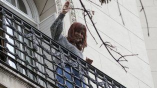 Cristina Kirchner cuestionó a Milei por la fuga de divisas y la falta de inversión: Resultado mata relato