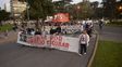 en camino. La hermana de Pichón encabezó la marcha de reclamo.