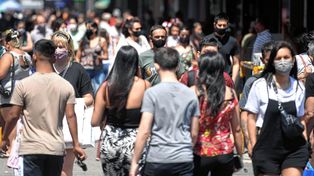 Reportaron 50.506 nuevos casos de Covid en el país, el número más alto de la pandemia