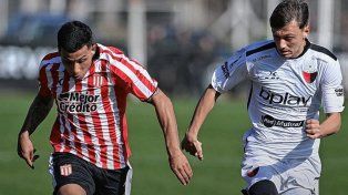 Colón inició el Clausura de reserva con una derrota ante Estudiantes