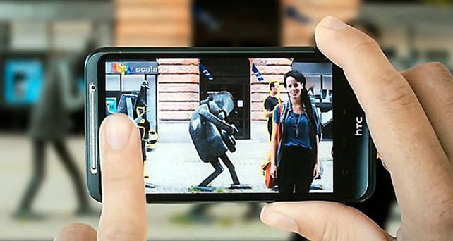 Una tecnolog&iacute;a borra al instante gente y objetos indeseados de las fotos