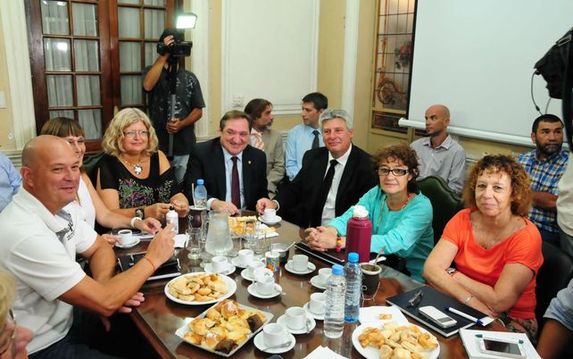 La provincia convocó a Amsafe para la apertura de la negociación salarial
