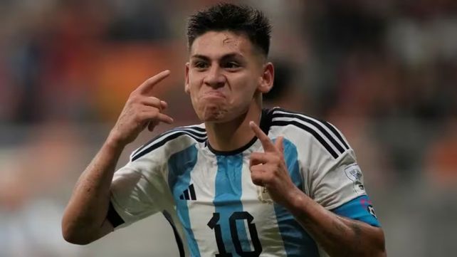 El Diablito Echeverri la rompió ante Brasil