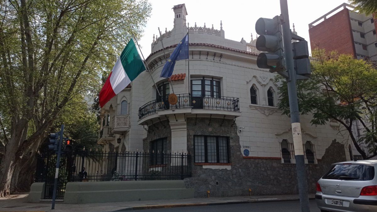 Demoras en el trámite de la ciudadanía italiana desataron una polémica