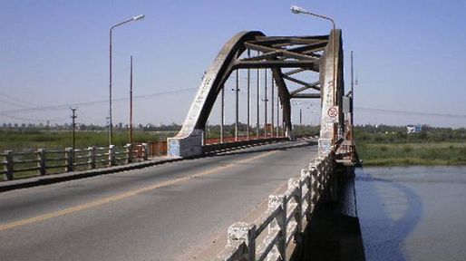 Insisten en declarar la emergencia vial para el puente Carretero