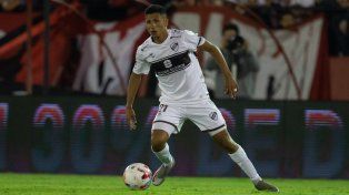 Iván Gómez jugó el último año y medio en Platense, se venció el préstamo y retornó a Estudiantes. Newells lo quiere.