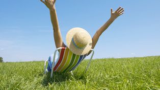 Multimillonario propone trabajar 11 horas al día y solo tres días a la semana