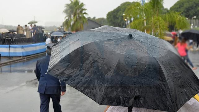 El Día de la Independencia se celebrará bajo la lluvia